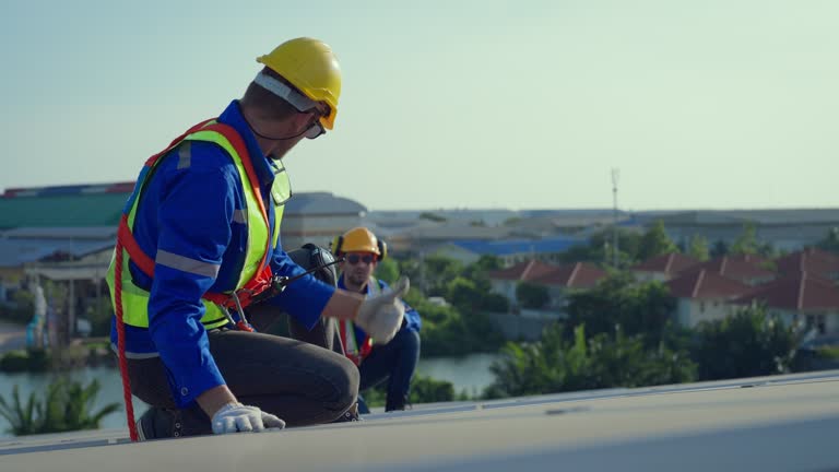 Best Flat Roofing  in Albany, IN